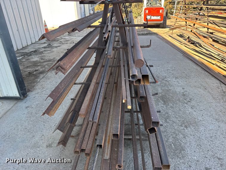 image for item FB7005 Building materials 