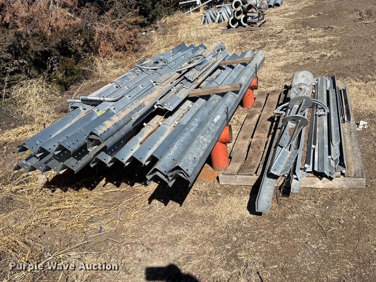 image for item FB7017 Pivot tower parts