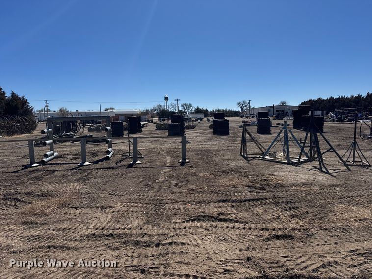 image for item FB7048 (5) pipe stands