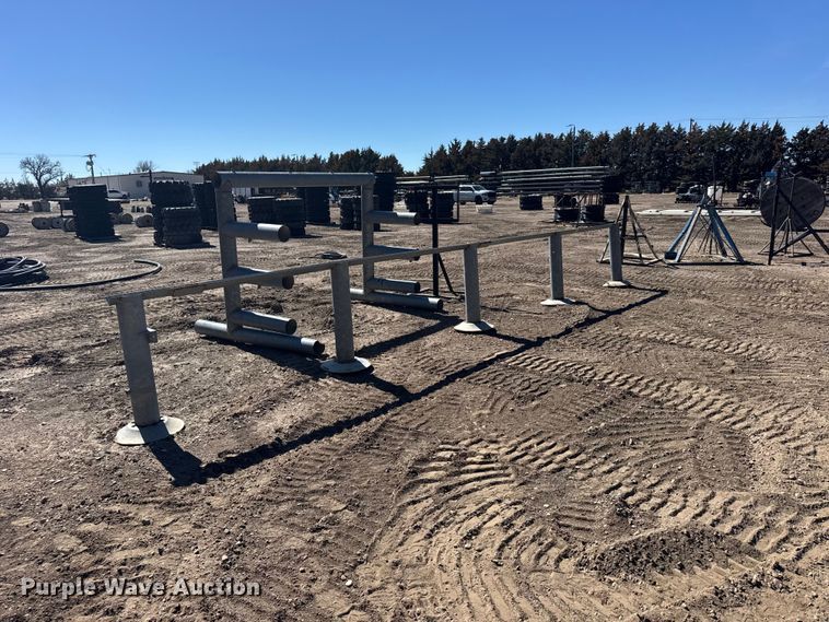 image for item FB7048 (5) pipe stands