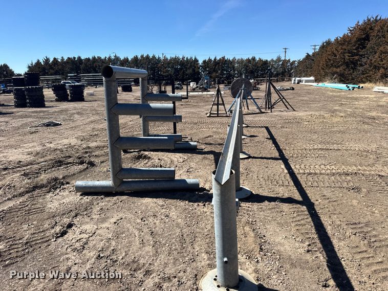 image for item FB7048 (5) pipe stands