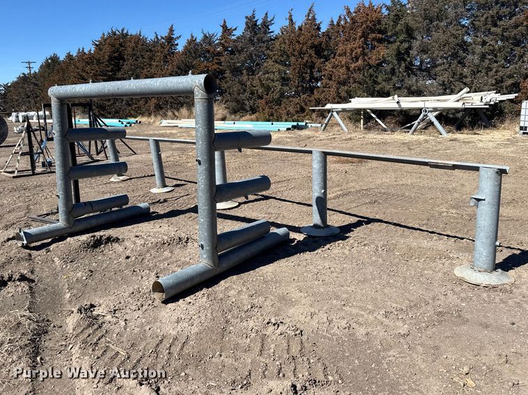 image for item FB7048 (5) pipe stands