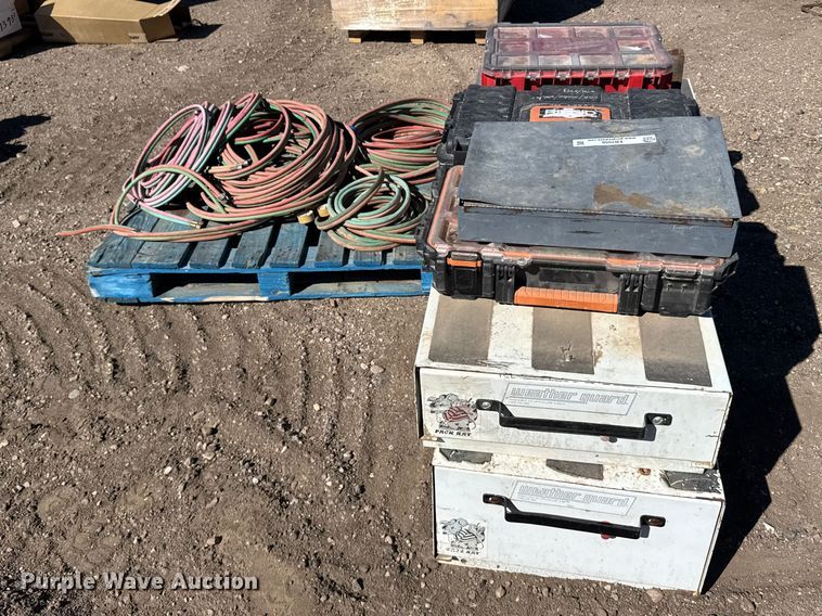 image for item FB7056 Tools