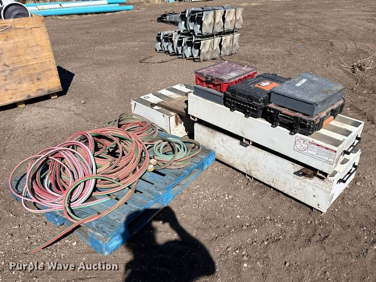 image for item FB7056 Tools