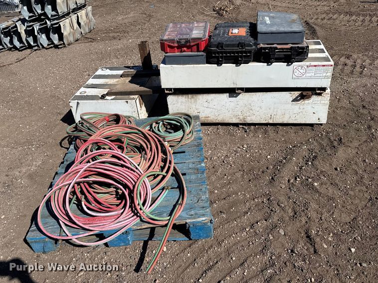 image for item FB7056 Tools