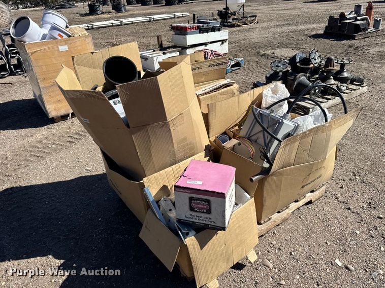 image for item FB7058 Lindsay pivot irrigation parts