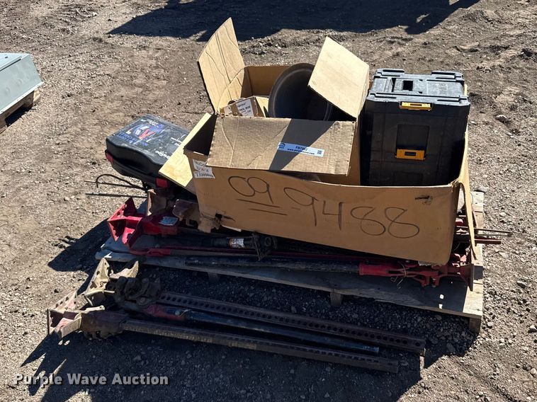 image for item FB7062 Tools