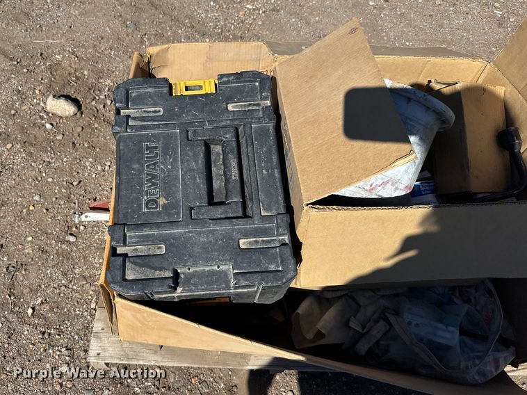 image for item FB7062 Tools