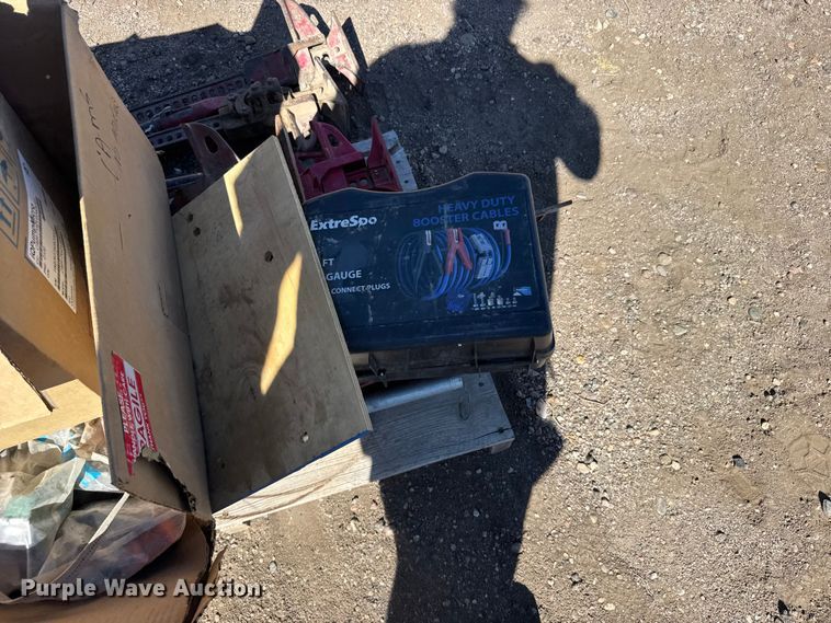 image for item FB7062 Tools