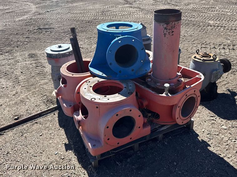 image for item FB7072 (5) pivot sprinkler pumps