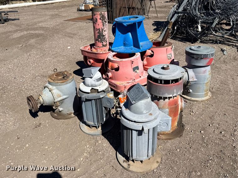 image for item FB7072 (5) pivot sprinkler pumps