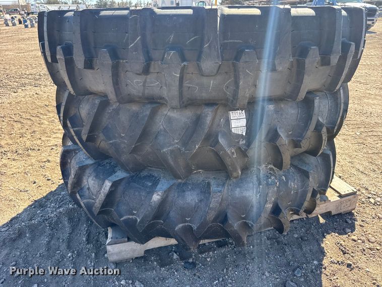 image for item FB7077 Tires and wheels