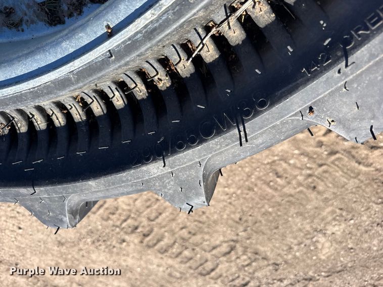 image for item FB7077 Tires and wheels