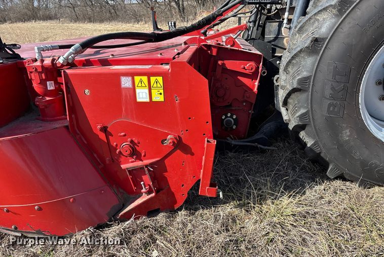 image for item FC1618 2015 Case IH WD2104 swather / windrower