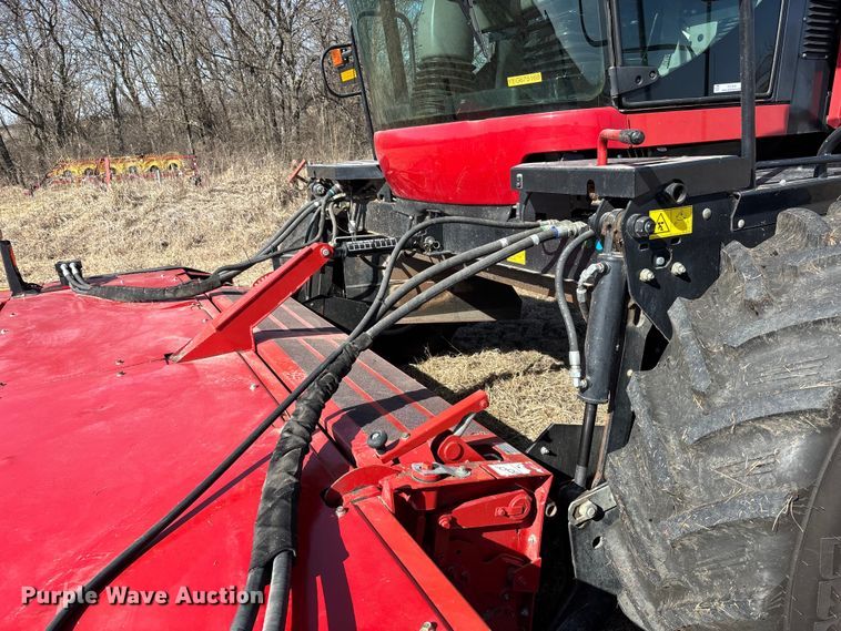 image for item FC1618 2015 Case IH WD2104 swather / windrower