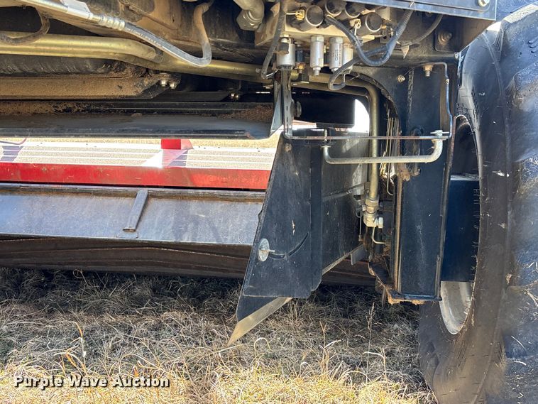 image for item FC1618 2015 Case IH WD2104 swather / windrower