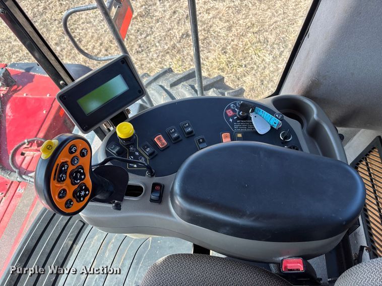 image for item FC1618 2015 Case IH WD2104 swather / windrower