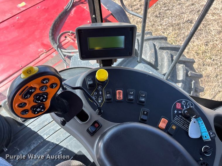 image for item FC1618 2015 Case IH WD2104 swather / windrower