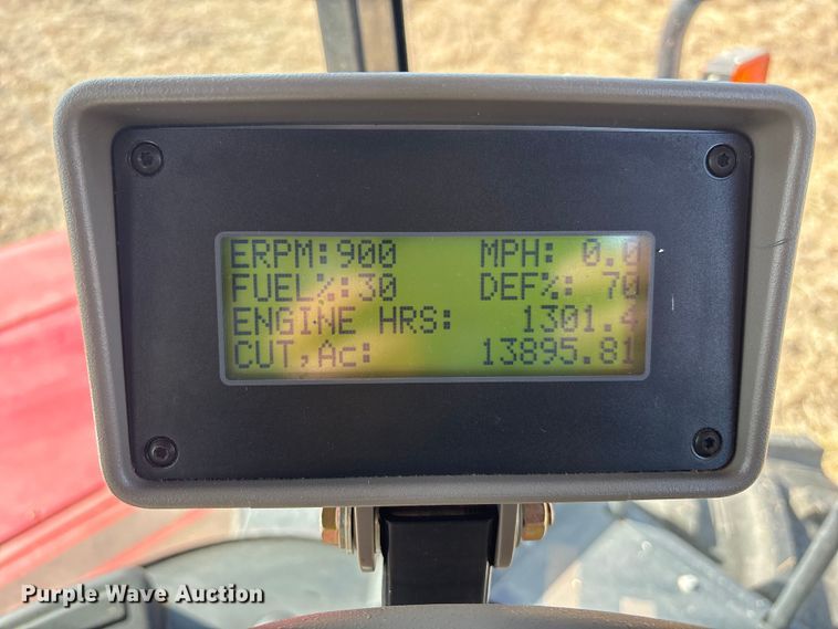 image for item FC1618 2015 Case IH WD2104 swather / windrower