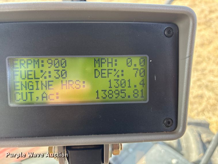 image for item FC1618 2015 Case IH WD2104 swather / windrower