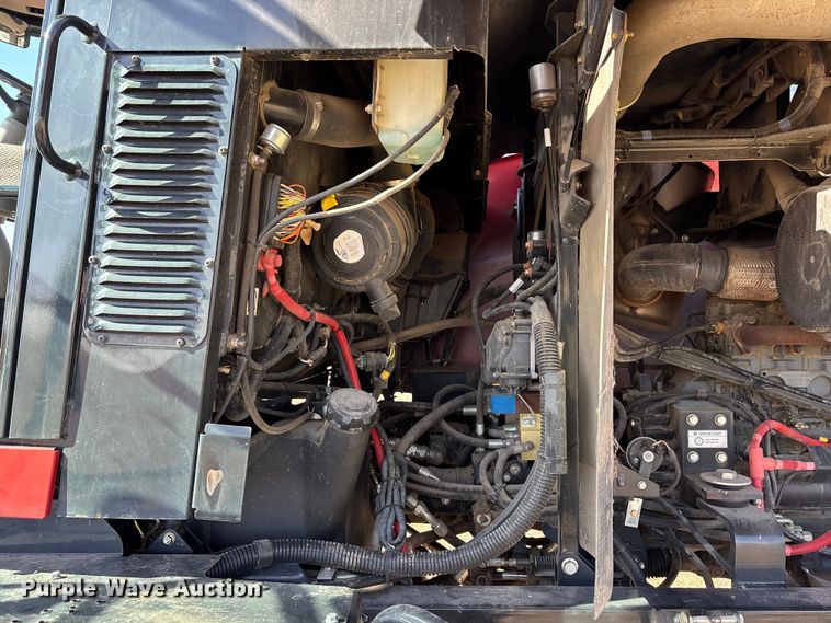 image for item FC1618 2015 Case IH WD2104 swather / windrower