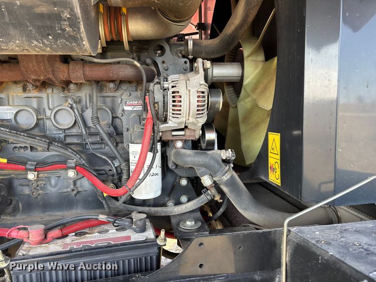 image for item FC1618 2015 Case IH WD2104 swather / windrower