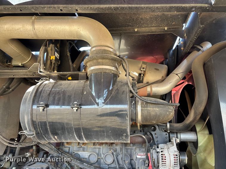 image for item FC1618 2015 Case IH WD2104 swather / windrower