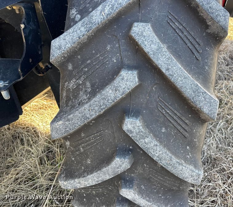 image for item FC1618 2015 Case IH WD2104 swather / windrower