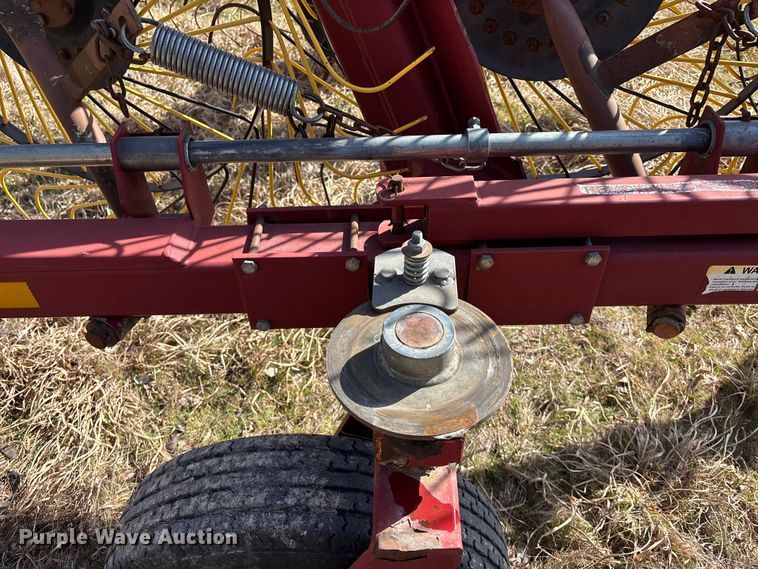 image for item FC1620 M and W DF-12 hay rake