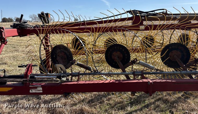 image for item FC1620 M and W DF-12 hay rake