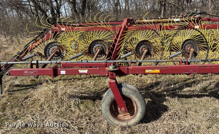 image for item FC1620 M and W DF-12 hay rake