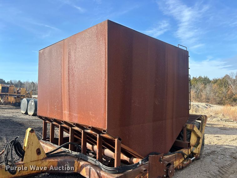 image for item FC5139 Shop built spreader