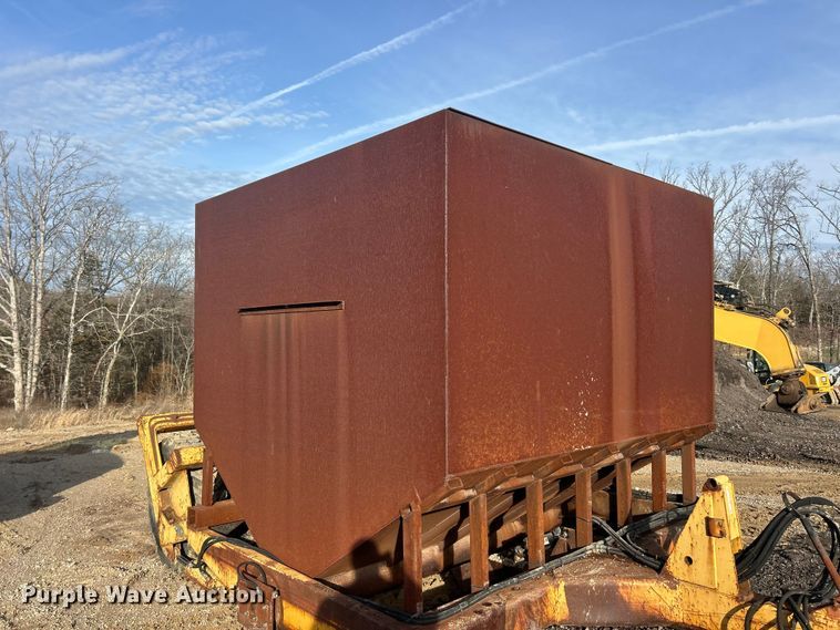 image for item FC5139 Shop built spreader