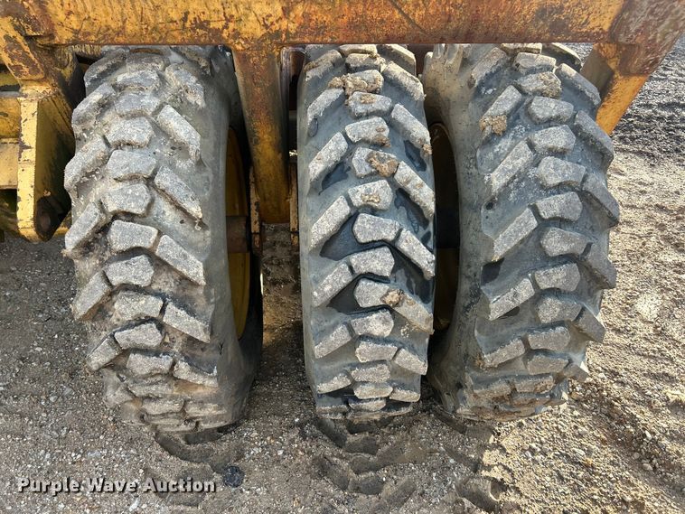 image for item FC5139 Shop built spreader