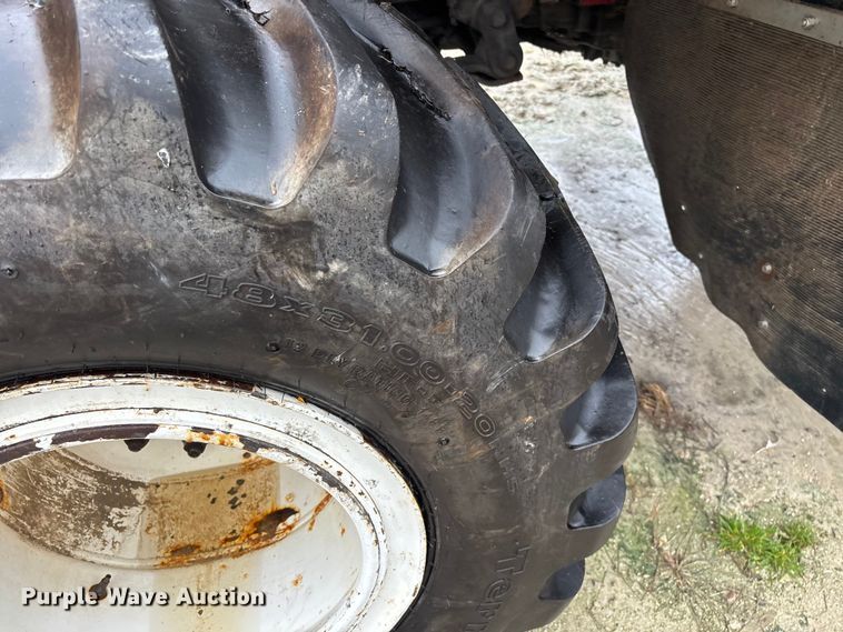 image for item FG0129 2004 International 7400 applicator truck