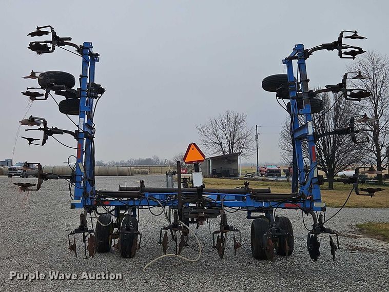 image for item FN5586 DMI 4200 SL II NH3 applicator