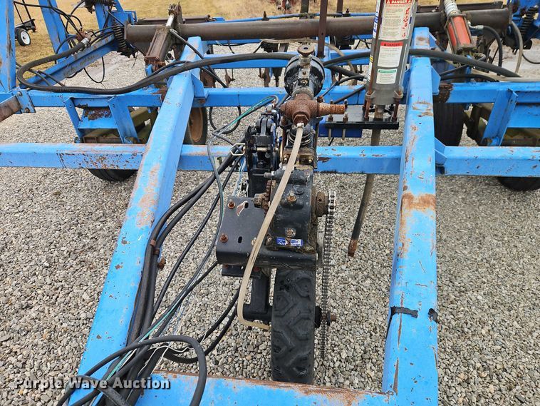 image for item FN5586 DMI 4200 SL II NH3 applicator