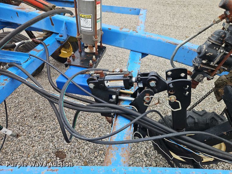 image for item FN5586 DMI 4200 SL II NH3 applicator