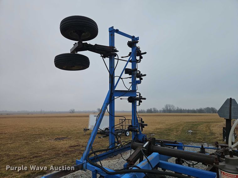 image for item FN5586 DMI 4200 SL II NH3 applicator