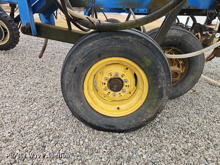 image for item FN5586 DMI 4200 SL II NH3 applicator