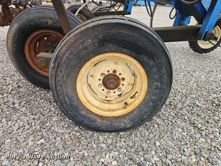 image for item FN5586 DMI 4200 SL II NH3 applicator