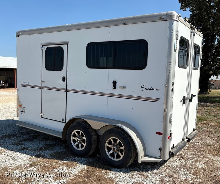 image for item GH9452 2015 Sundowner horse trailer