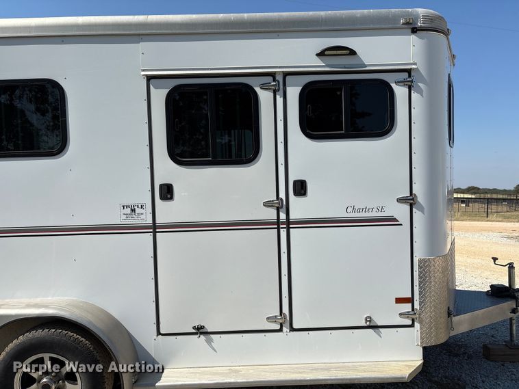 image for item GH9452 2015 Sundowner horse trailer