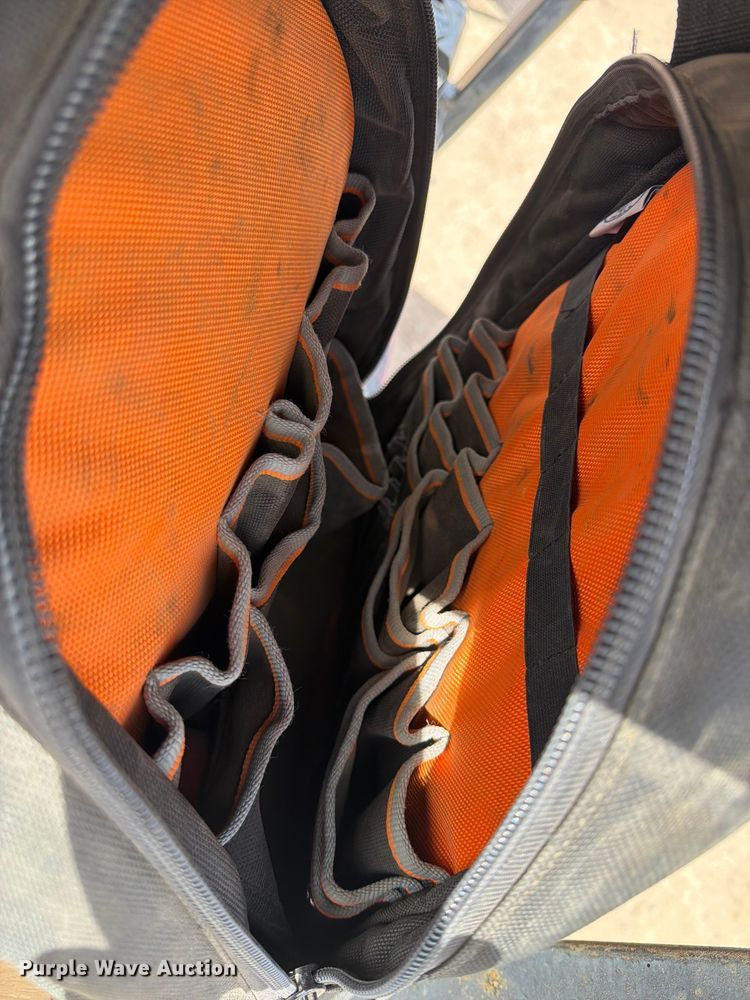 image for item NE9847 Tools