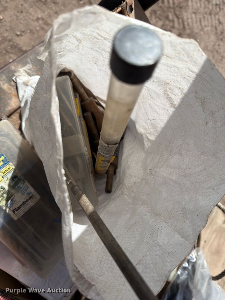 image for item NE9847 Tools