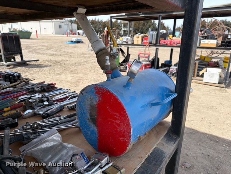 image for item NE9847 Tools