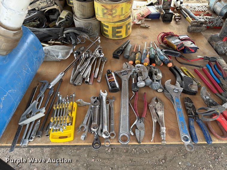 image for item NE9847 Tools