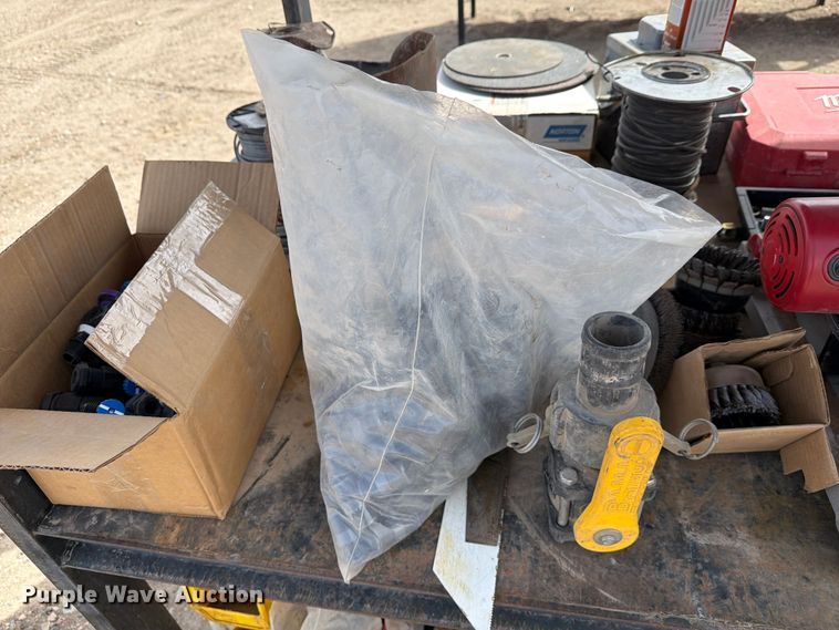 image for item NE9848 Tools