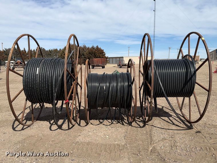 image for item NE9849 (3) hose reels