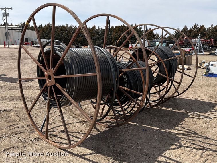 image for item NE9849 (3) hose reels